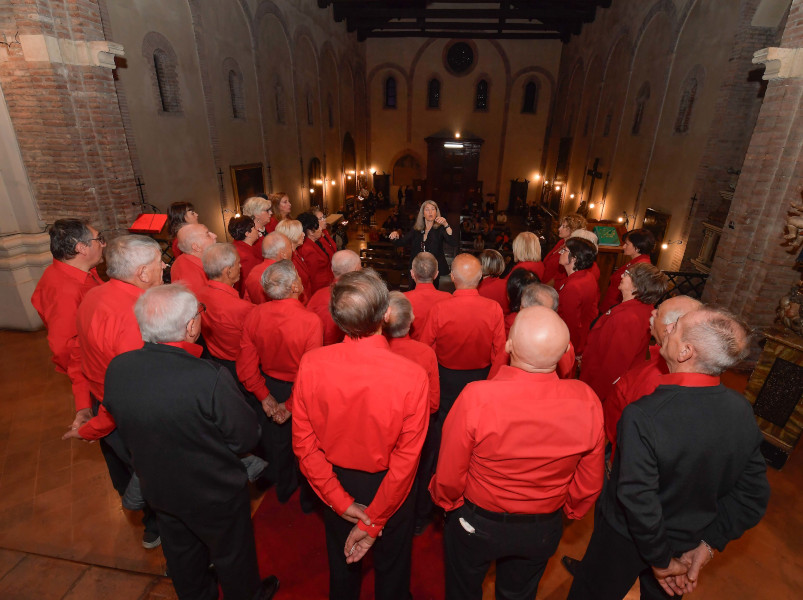 Il Coro Stelutis in concerto a Villa Smeraldi in occasione della Festa della Semina