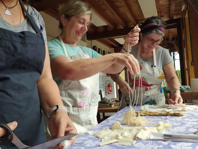 Workshop di tintura naturale della canapa e fibre vegetali