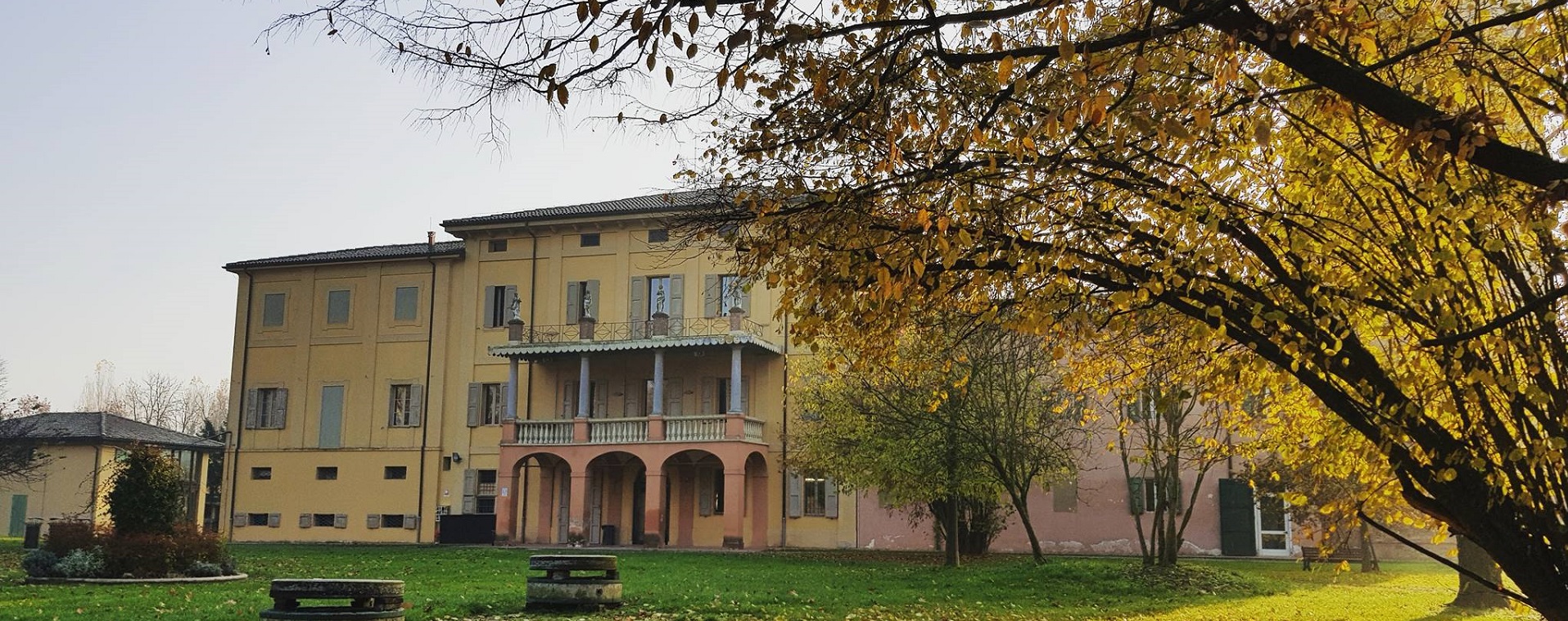 Immagine autunnale Villa Smeraldi