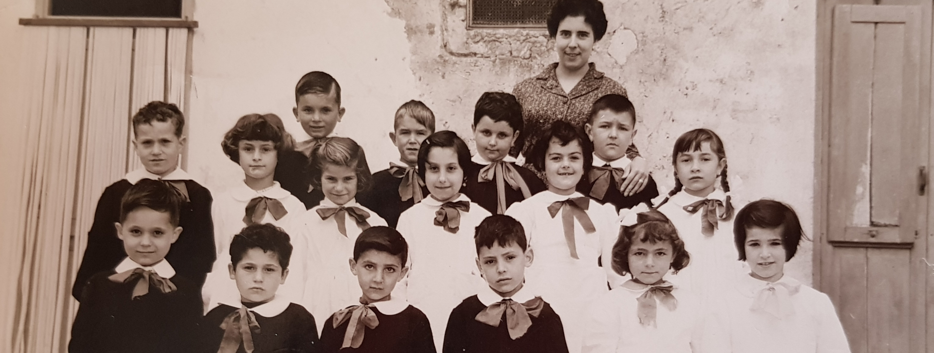 Immagine gruppo scolastico 1962 